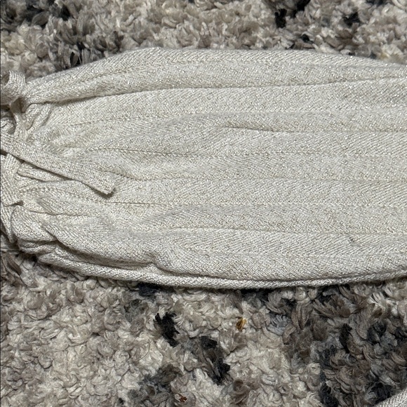 White House Black Market Gray and Cream Sweater - Picture 12 of 15